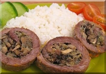 Roladki schabowe z pieczarkami